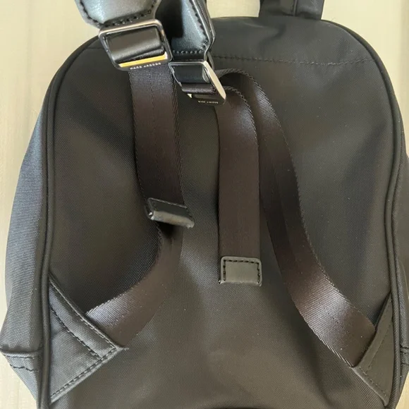 Marc Jabobs mini backpack - Picture 3 of 6